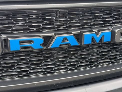 Used 2023 RAM 1500 Big Horn AWD/4WD image 9