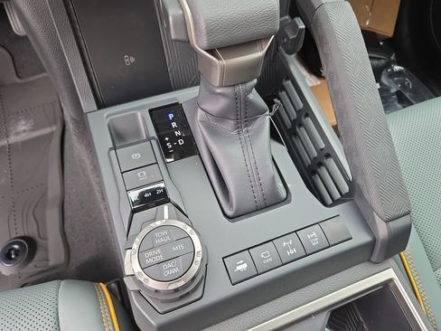 New 2026 Toyota Tacoma 4x4 Double Cab Hybrid image 24