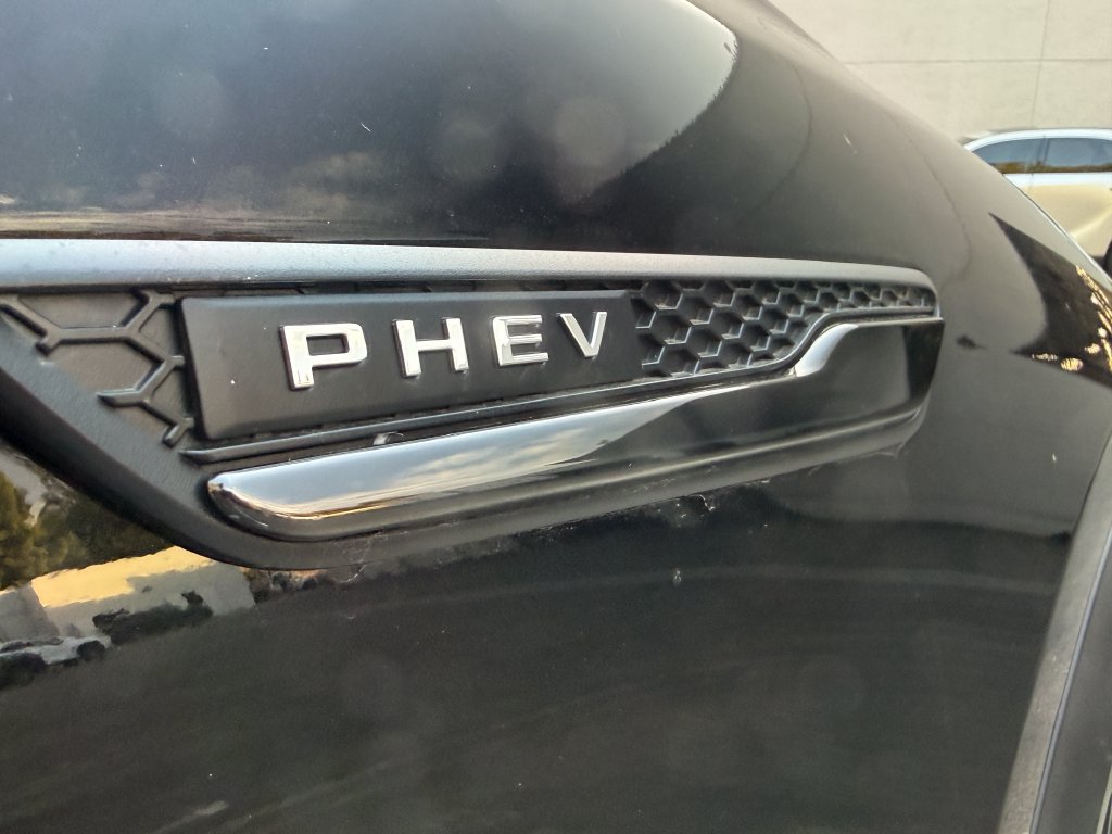 Used 2025 MAZDA CX-70 Plug-In Hybrid w/ Premium Pkg AWD/4WD image 7