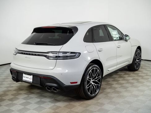 New 2026 Porsche Macan image 29