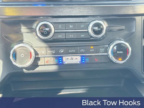 Used 2023 Ford F250 Lariat w/ Sport Appearance Package image 21