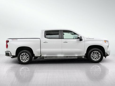 Used 2023 Chevrolet Silverado 1500 LT AWD/4WD image 6