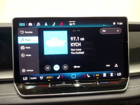 New 2025 Volkswagen Tiguan SE image 27