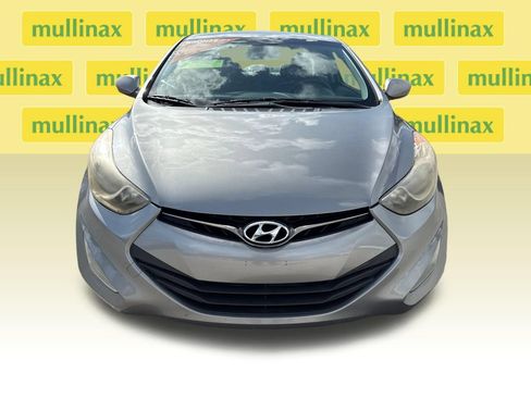 Used 2013 Hyundai Elantra FWD image 10
