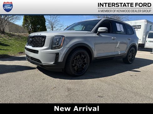 Used 2021 Kia Telluride EX w/ EX Premium Package image 1