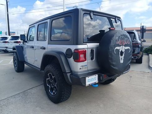Used 2023 Jeep Wrangler Unlimited Rubicon 4xe AWD/4WD image 7