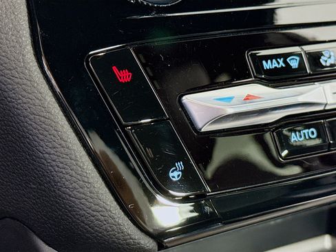 Used 2022 Ford Explorer ST image 25