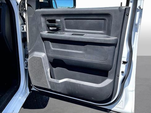 Used 2012 RAM 2500 ST w/ Protection Group AWD/4WD image 14