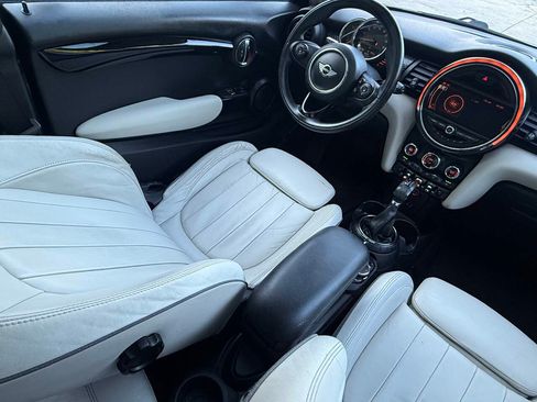 Used 2016 MINI Cooper S FWD image 19