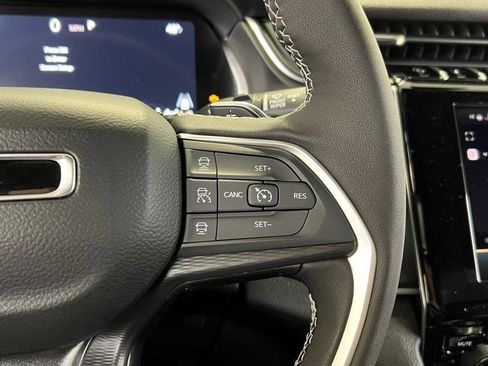 New 2025 Jeep Grand Cherokee Altitude w/ Trailer Tow Package image 29