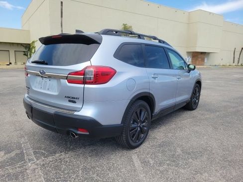 Used 2022 Subaru Ascent Onyx Edition AWD/4WD image 5