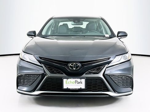 Used 2023 Toyota Camry XSE FWD image 2