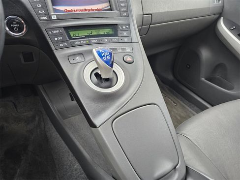Used 2010 Toyota Prius One image 25