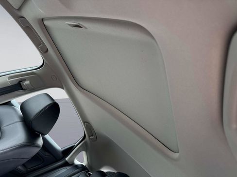 Certified 2024 Honda Civic EX-L image 31