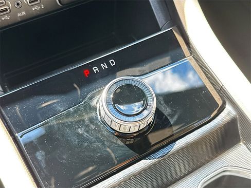 Used 2025 Jeep Grand Cherokee Limited image 18