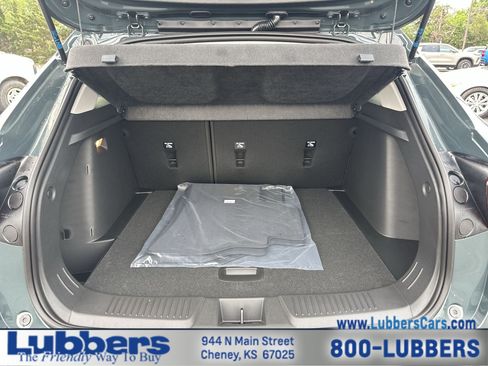 New 2026 Chevrolet Trax LT w/ Driver Confidence Package FWD image 19