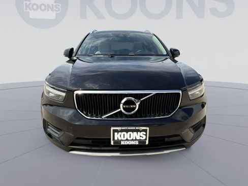 Used 2020 Volvo XC40 T5 Momentum w/ Protection Package Premier AWD/4WD image 11