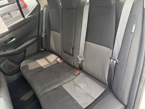 Used 2021 Nissan Sentra SV FWD image 7