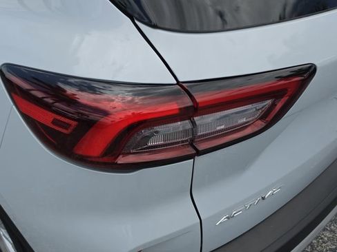 Certified 2025 Ford Escape Active image 5