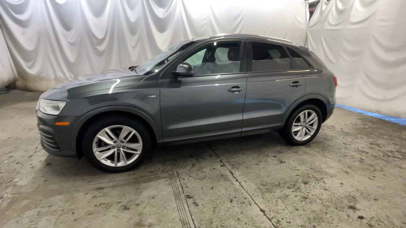 Used 2018 Audi Q3 2.0T Premium w/ Convenience Package AWD/4WD image 14