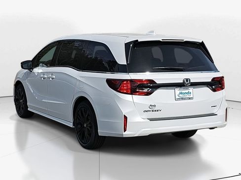 Used 2026 Honda Odyssey Sport-L image 5