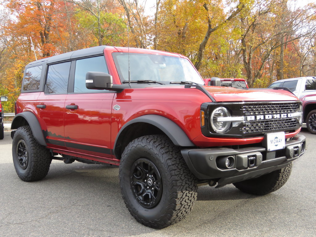 Used 2023 Ford Bronco Wildtrak AWD/4WD image 3