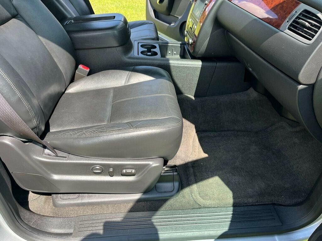 Used 2013 Chevrolet Tahoe LT w/ Luxury Package AWD/4WD image 55