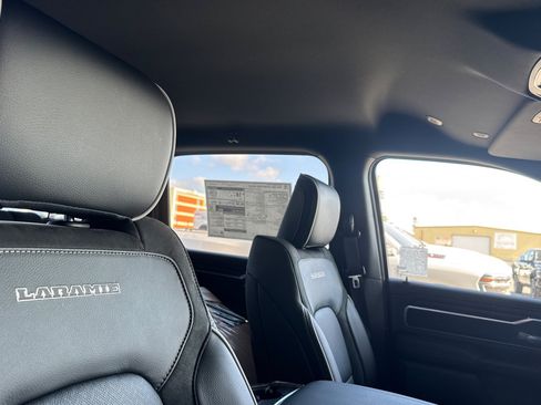 New 2026 RAM 1500 Laramie AWD/4WD image 15