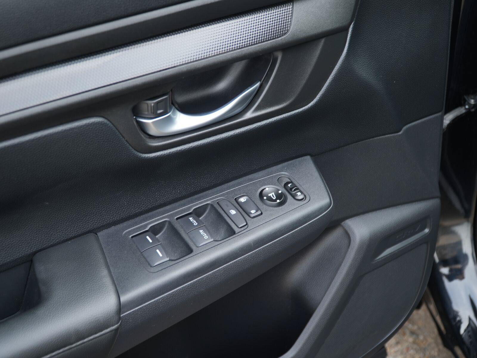 Used 2024 Honda CR-V EX image 5