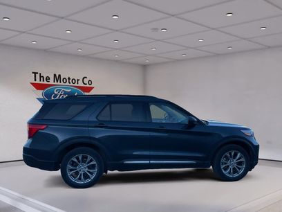 Certified 2023 Ford Explorer XLT w/ Equipment Group 202A