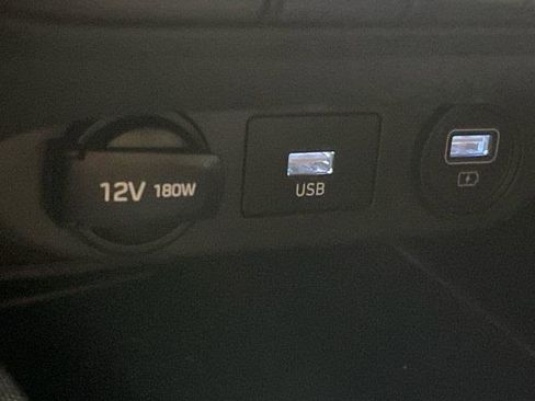 Used 2022 Hyundai Elantra SEL w/ Convenience Package image 21