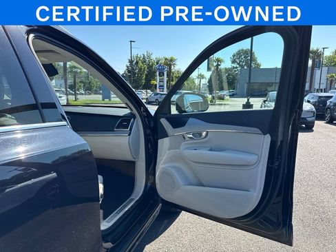 Certified 2023 Volvo XC90 B5 Core w/ Protection Package Premier AWD/4WD image 19