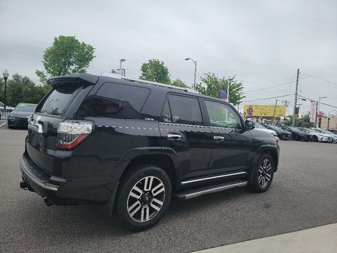 Used 2021 Toyota 4Runner Limited AWD/4WD image 12