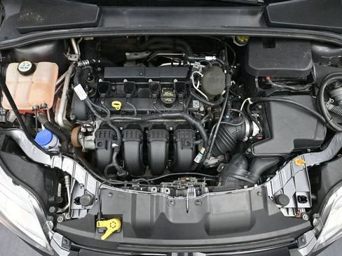Used 2012 Ford Focus SEL FWD image 42