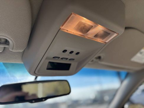 Used 2007 Mercury Grand Marquis LS image 23