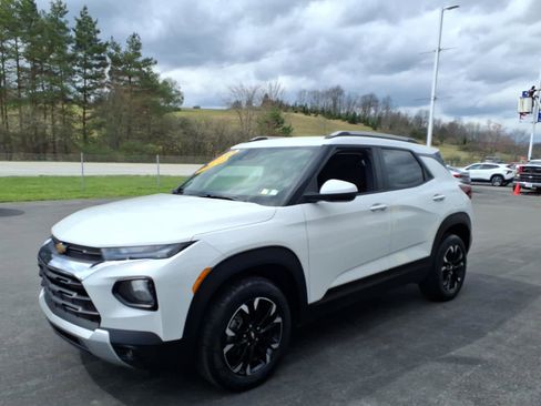 Used 2023 Chevrolet TrailBlazer LT image 4