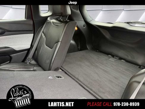 Certified 2023 Jeep Compass Latitude image 12