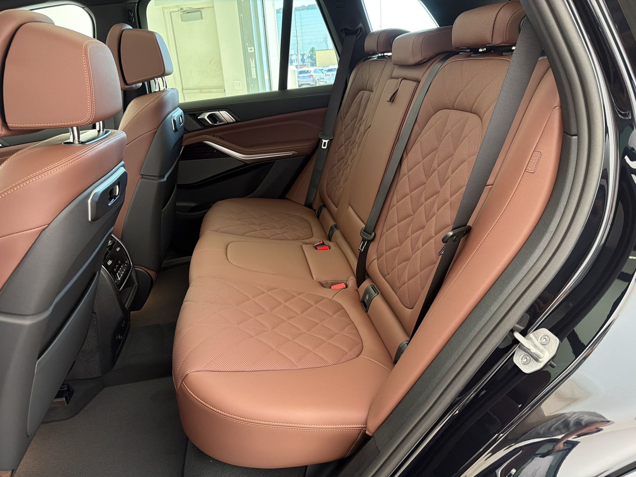New 2026 BMW X5 xDrive40i w/ M Sport Package AWD/4WD image 23