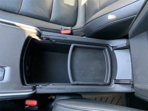 Used 2022 Honda Accord Touring image 26