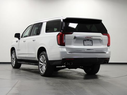 Used 2024 GMC Yukon XL Denali AWD/4WD image 6