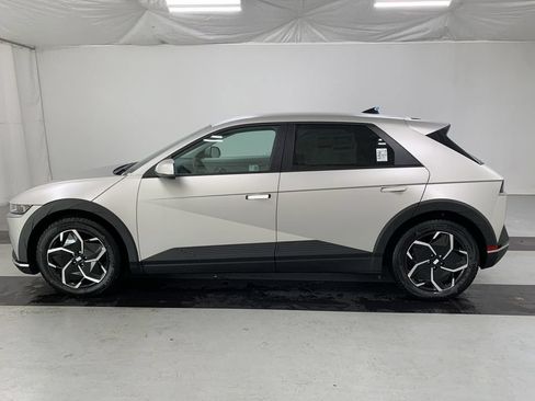 Used 2024 Hyundai Ioniq 5 SEL AWD/4WD image 6