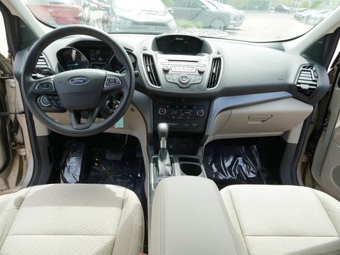 Used 2017 Ford Escape SE AWD/4WD image 21