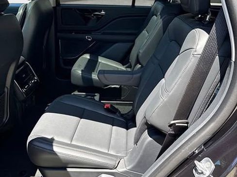 New 2026 Lincoln Aviator AWD image 26
