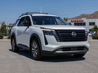 New 2026 Nissan Pathfinder SL FWD video 2