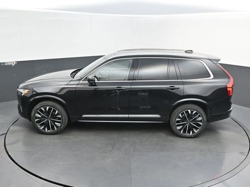 New 2026 Volvo XC90 B6 Ultra w/ Lounge Package AWD/4WD image 22