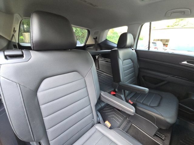 Used 2019 Volkswagen Atlas SEL Premium AWD/4WD image 16