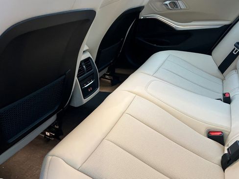 Certified 2023 BMW 330i Sedan w/ Premium Package image 15