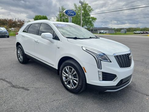 Used 2021 Cadillac XT5 Premium Luxury FWD image 4