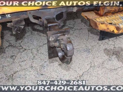 Used 2008 Ford F550 2WD Regular Cab Super Duty image 16
