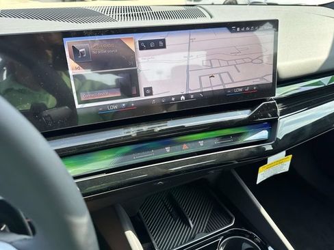 New 2027 BMW 540i xDrive w/ M Sport Package AWD/4WD image 16
